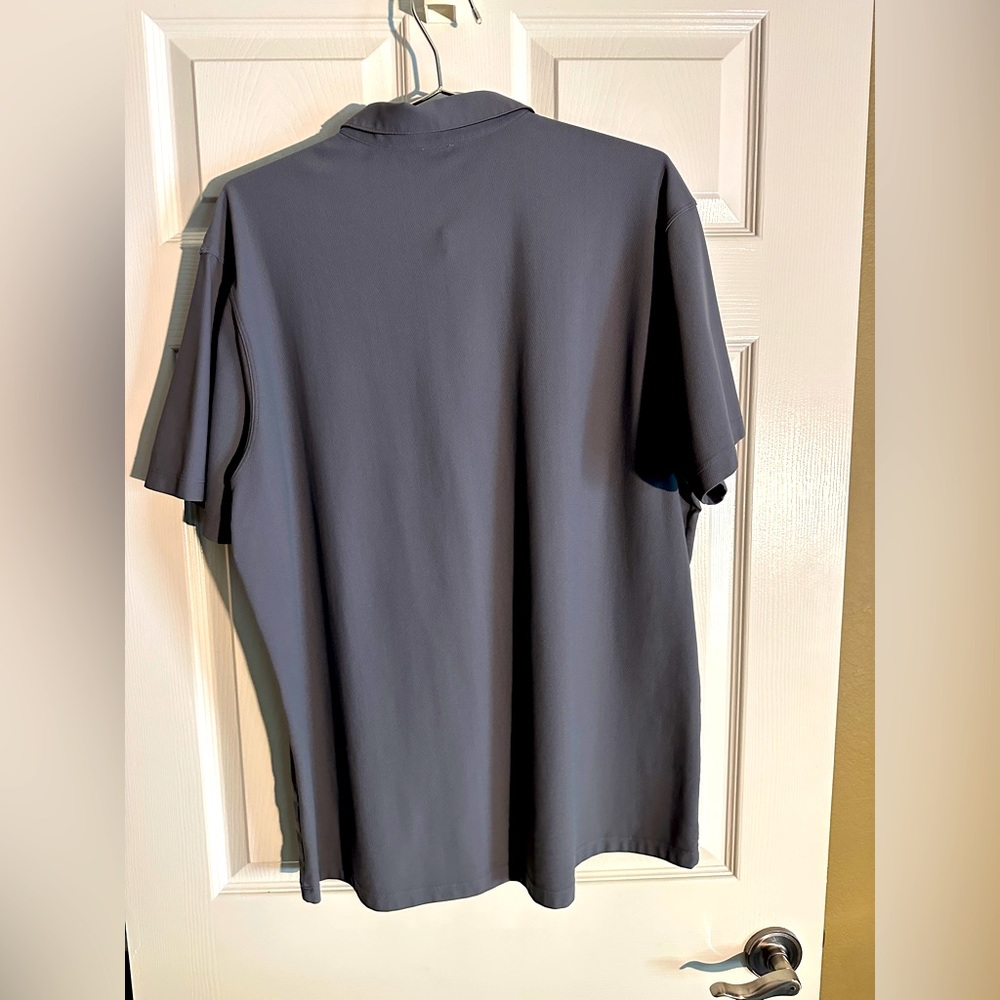 Mens Lululemon polo shirt